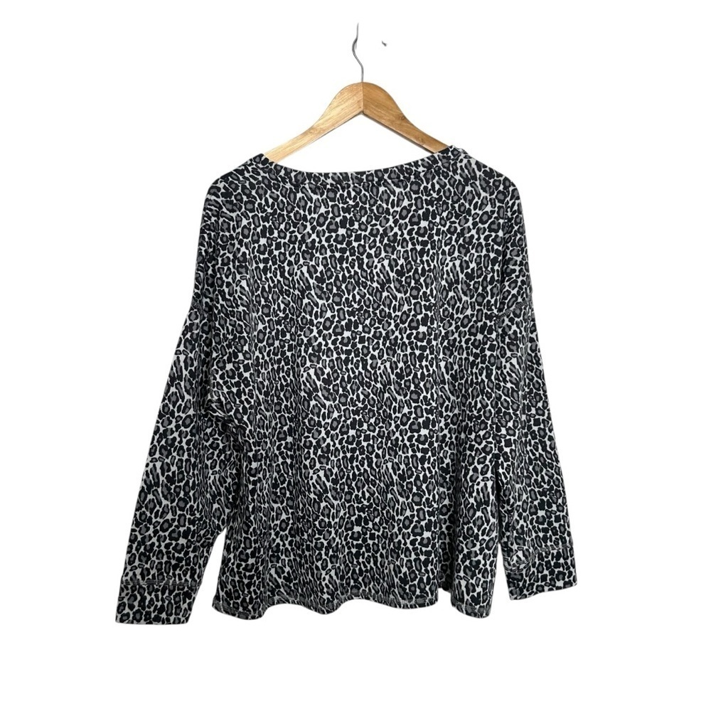Splendid Long Sleeve Lounge Soft Sweater Top Leopard Print Plus Size 2X - Picture 6 of 7
